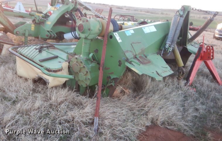 image for item HG9532 (2) 2004 Krone disc mowers