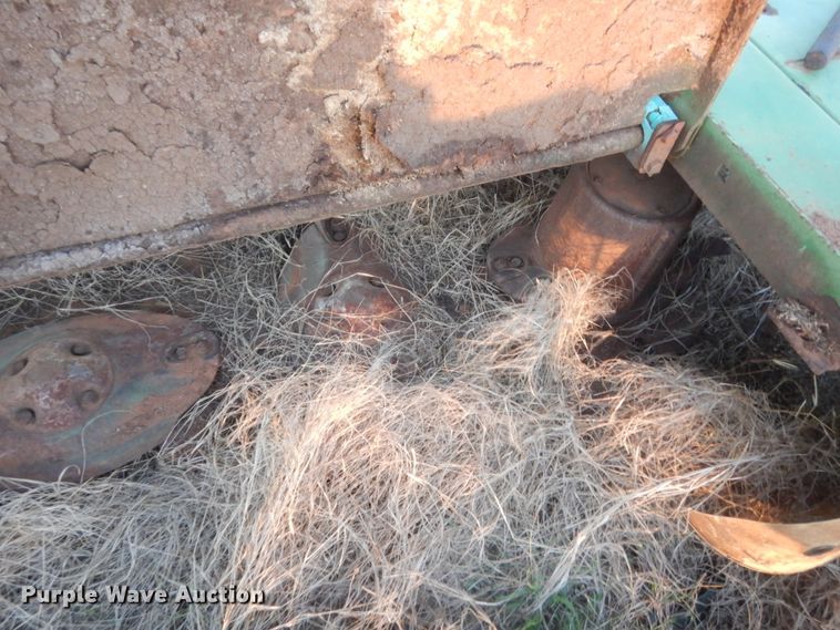 image for item HG9532 (2) 2004 Krone disc mowers