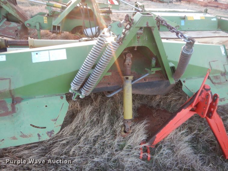 image for item HG9532 (2) 2004 Krone disc mowers