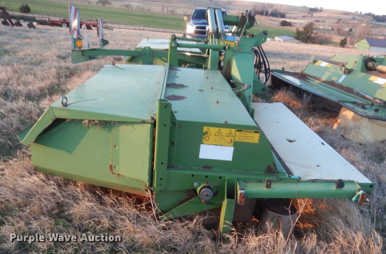 image for item HG9532 (2) 2004 Krone disc mowers