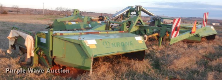 image for item HG9532 (2) 2004 Krone disc mowers