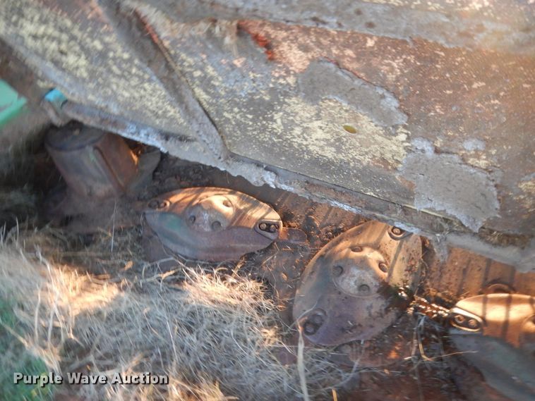 image for item HG9532 (2) 2004 Krone disc mowers