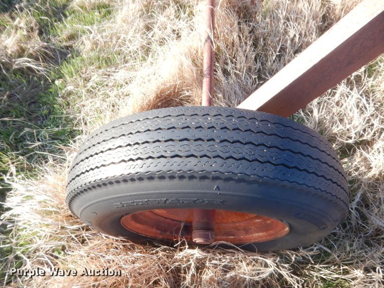 image for item HG9534 International hay rake