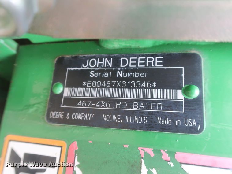 image for item HK9720 2005 John Deere 467  round baler