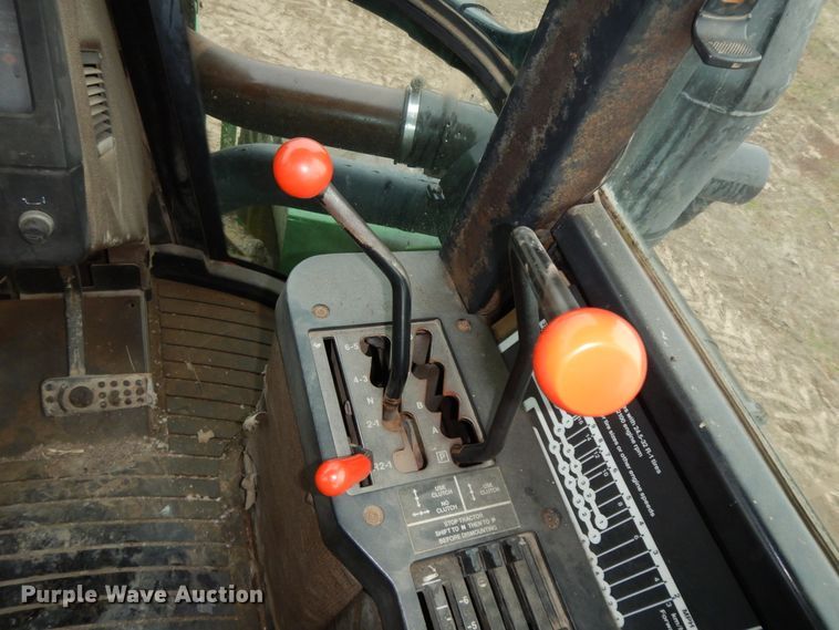 image for item HO9326 1982 John Deere 8560  4WD tractor