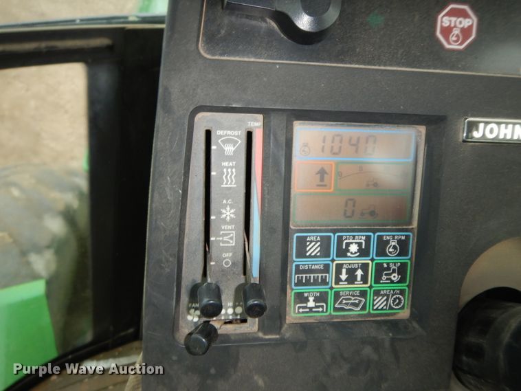 image for item HO9326 1982 John Deere 8560  4WD tractor