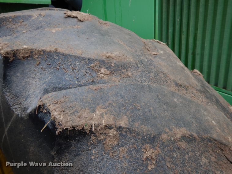 image for item HO9326 1982 John Deere 8560  4WD tractor