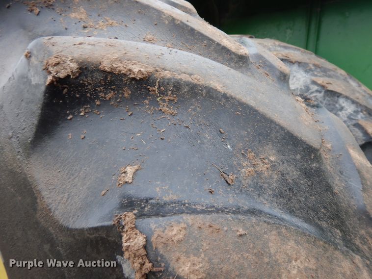 image for item HO9326 1982 John Deere 8560  4WD tractor