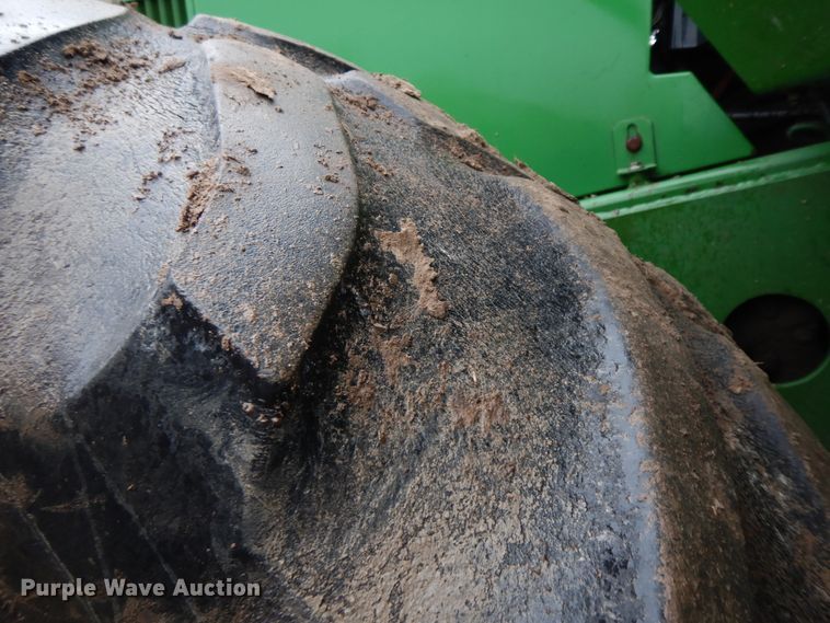 image for item HO9326 1982 John Deere 8560  4WD tractor