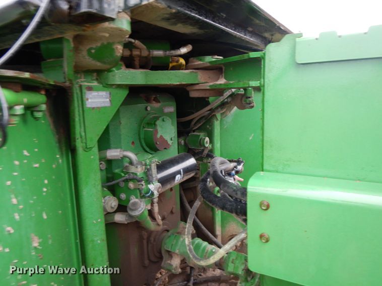 image for item HO9326 1982 John Deere 8560  4WD tractor