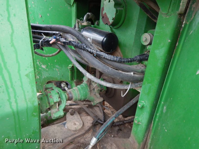 image for item HO9326 1982 John Deere 8560  4WD tractor