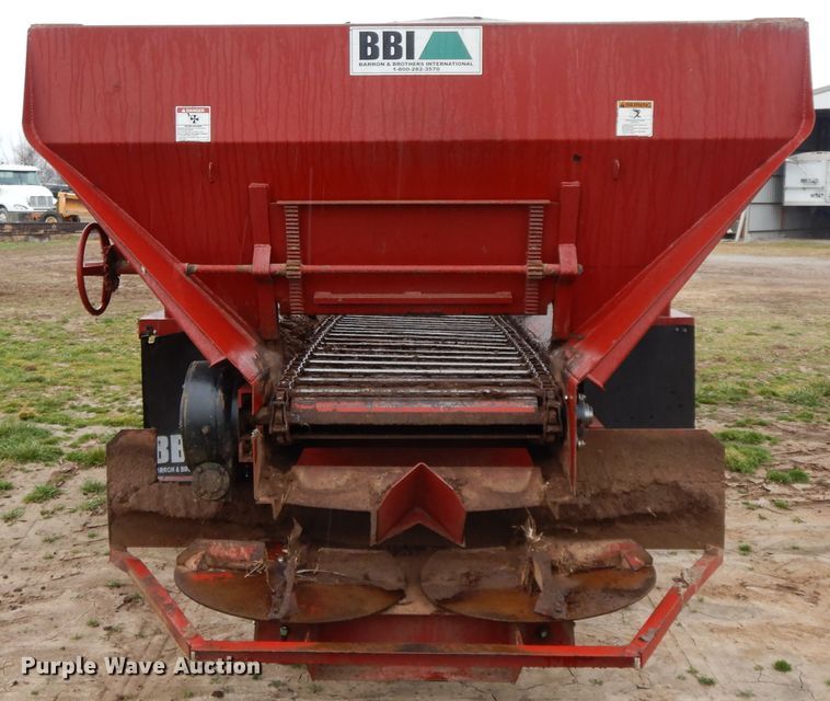 image for item HO9327 BBI  manure spreader