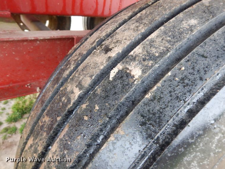 image for item HO9327 BBI  manure spreader