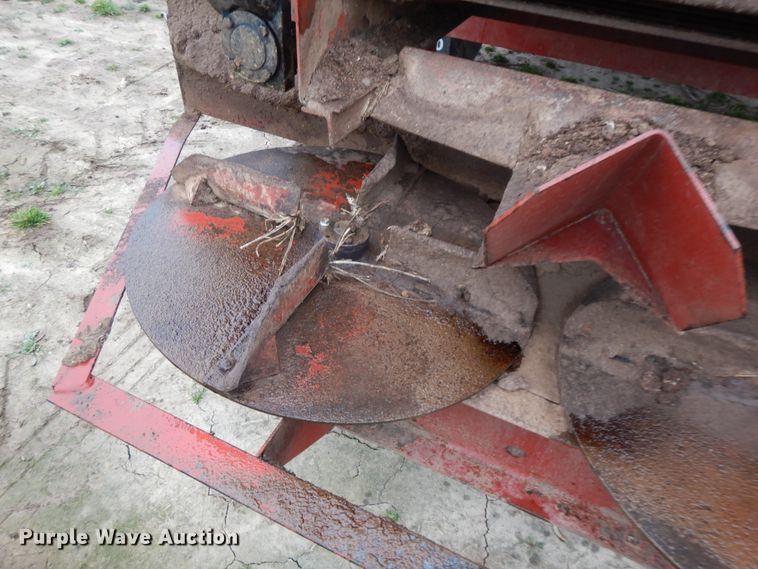 image for item HO9327 BBI  manure spreader