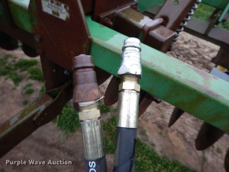 image for item HO9329 John Deere  field cultivator