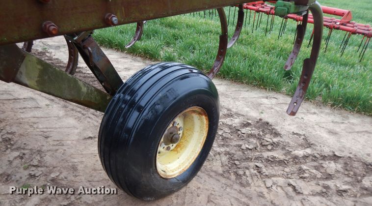 image for item HO9329 John Deere  field cultivator