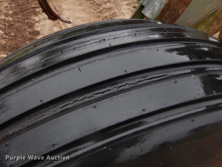 image for item HO9329 John Deere  field cultivator