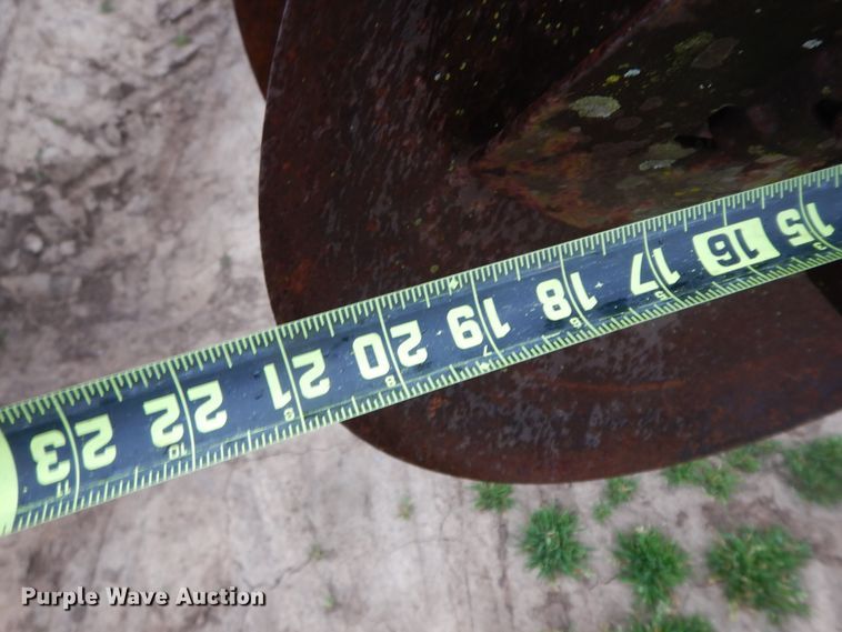 image for item HO9329 John Deere  field cultivator