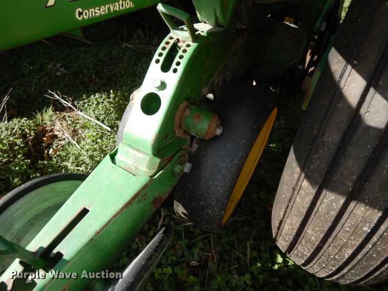 image for item HO9334 John Deere 7200 Max Emerge 2  no-till planter