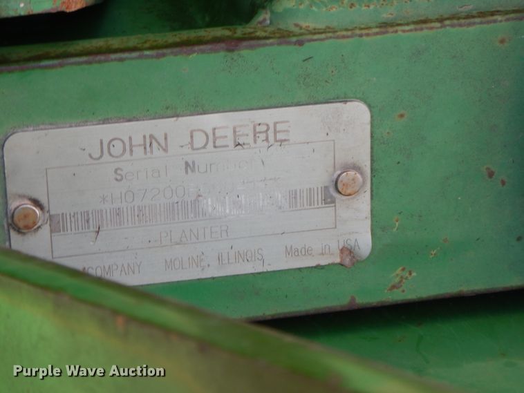 image for item HO9334 John Deere 7200 Max Emerge 2  no-till planter