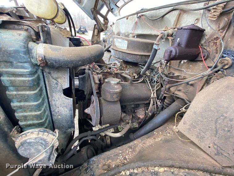 image for item HR9485 1979  Chevrolet C70  grain truck