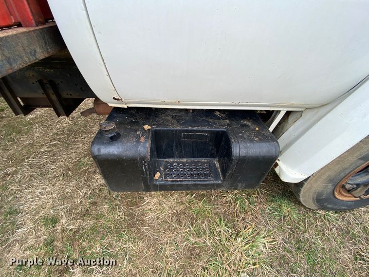 image for item HR9485 1979  Chevrolet C70  grain truck