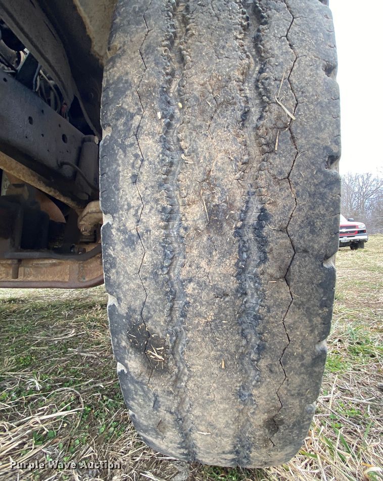 image for item HR9485 1979  Chevrolet C70  grain truck