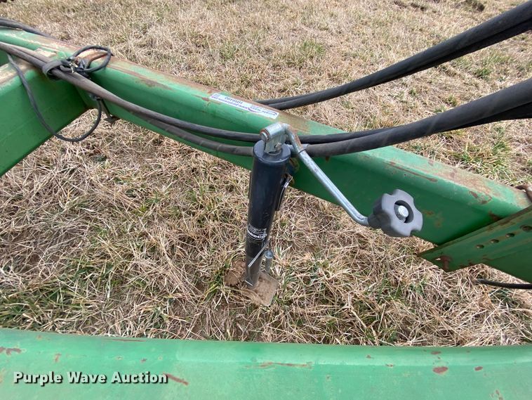image for item HR9490 John Deere 980  field cultivator