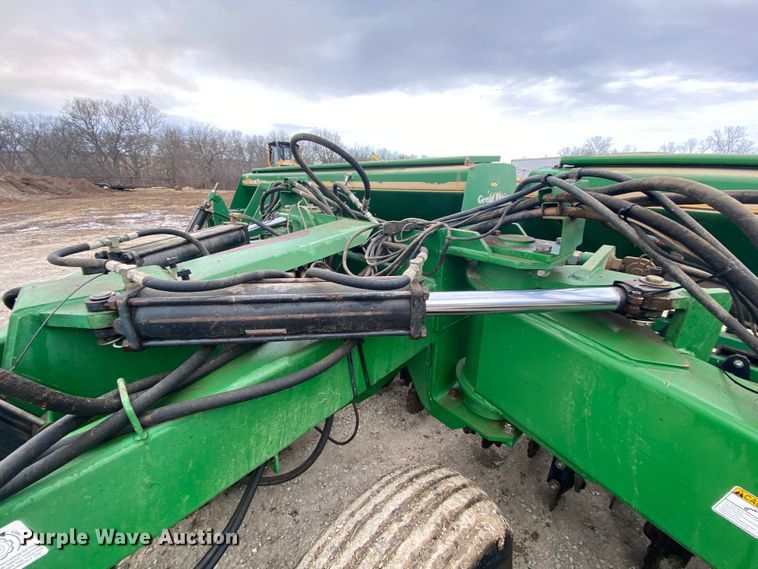 image for item HR9491 Great Plains 2N2410  no-till grain drill
