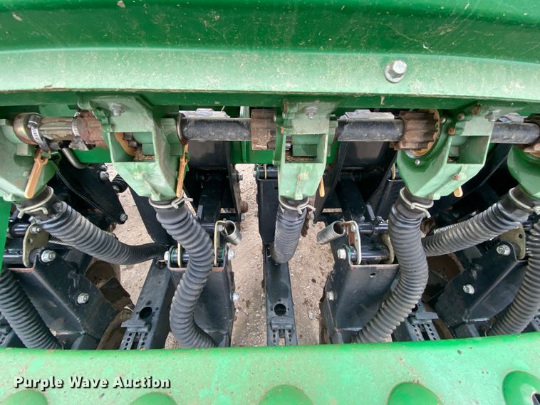 image for item HR9491 Great Plains 2N2410  no-till grain drill