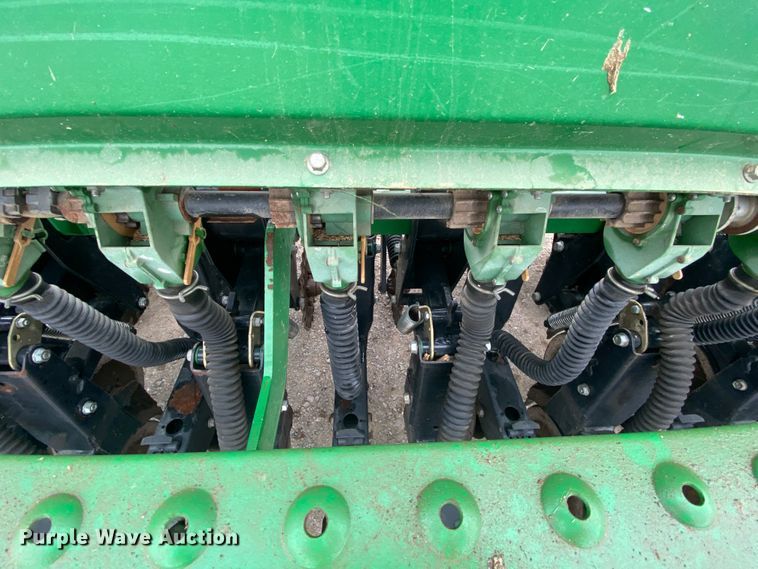 image for item HR9491 Great Plains 2N2410  no-till grain drill