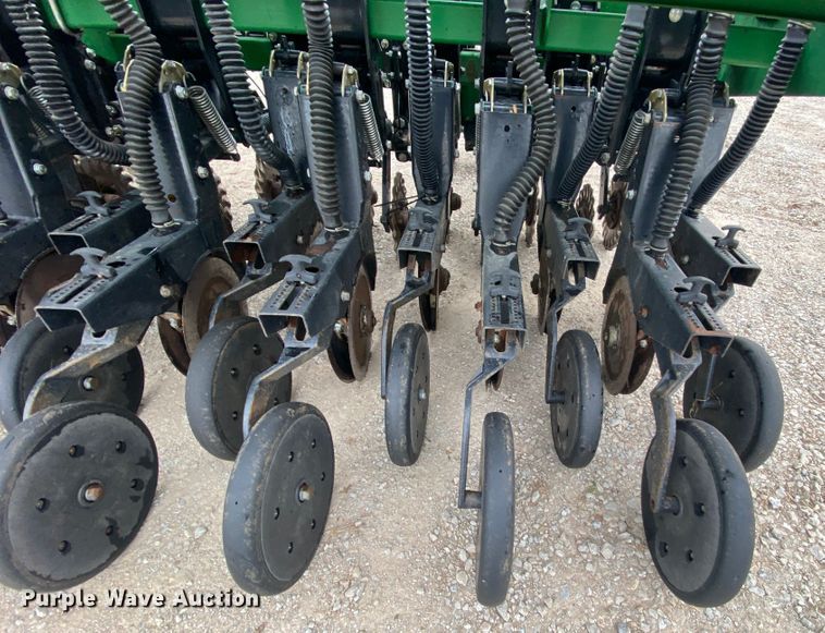 image for item HR9491 Great Plains 2N2410  no-till grain drill
