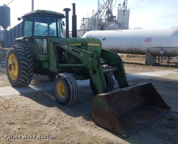 image for item HS9982 1975 John Deere 4630  tractor