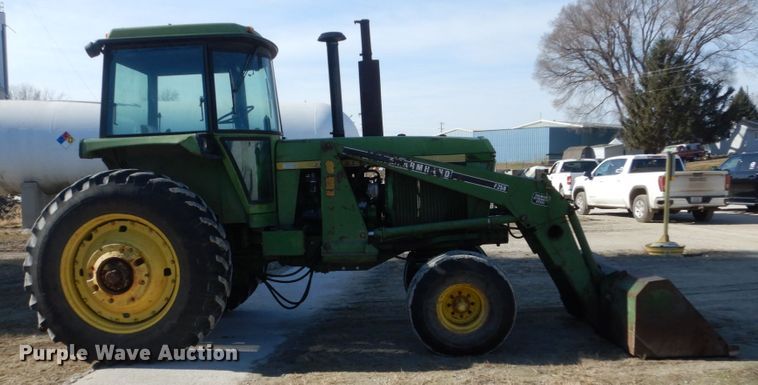 image for item HS9982 1975 John Deere 4630  tractor