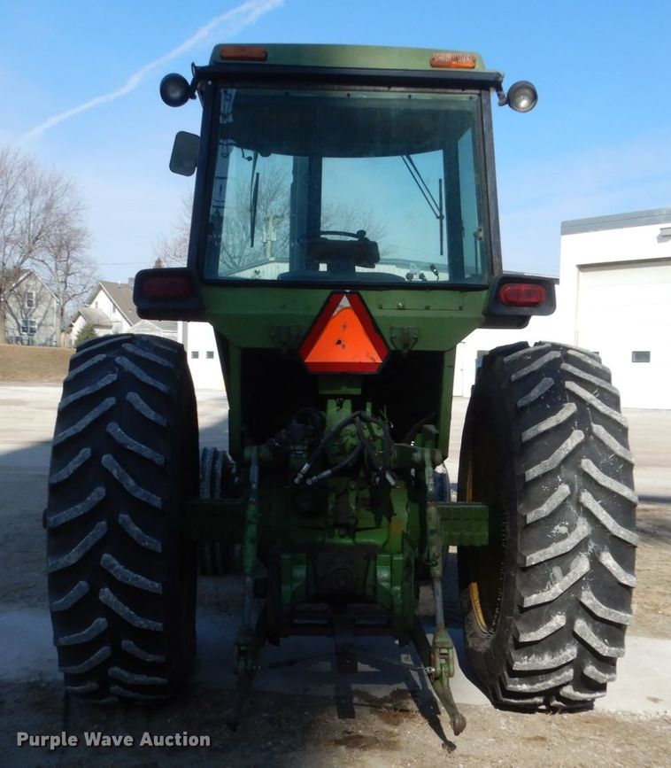 image for item HS9982 1975 John Deere 4630  tractor