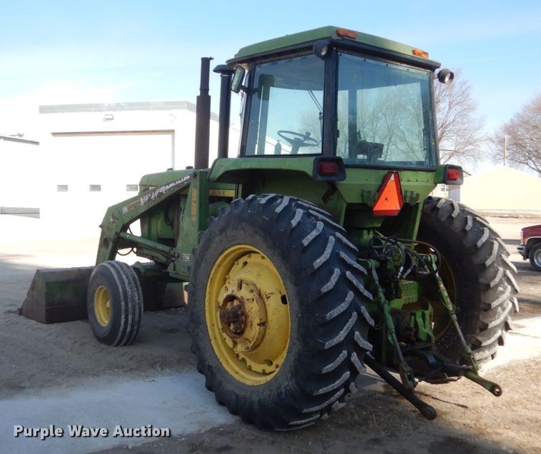 image for item HS9982 1975 John Deere 4630  tractor