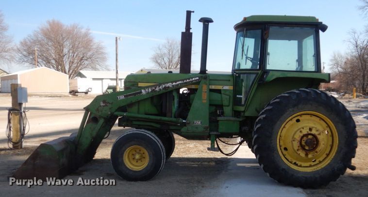 image for item HS9982 1975 John Deere 4630  tractor