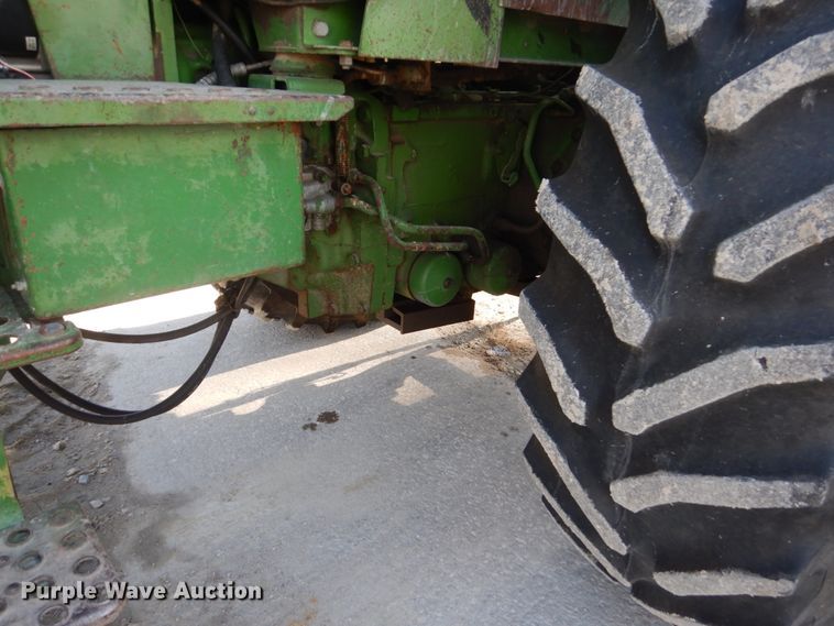 image for item HS9982 1975 John Deere 4630  tractor