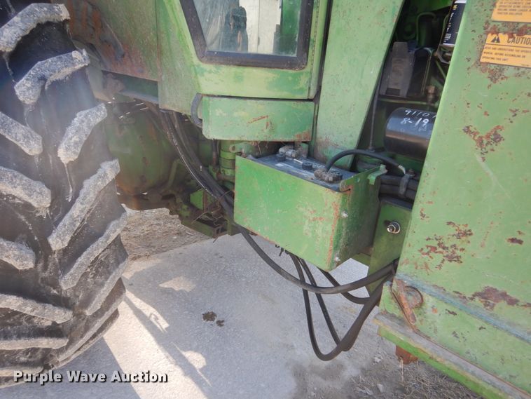 image for item HS9982 1975 John Deere 4630  tractor