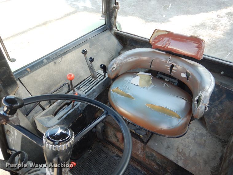 image for item HS9982 1975 John Deere 4630  tractor