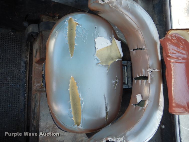 image for item HS9982 1975 John Deere 4630  tractor