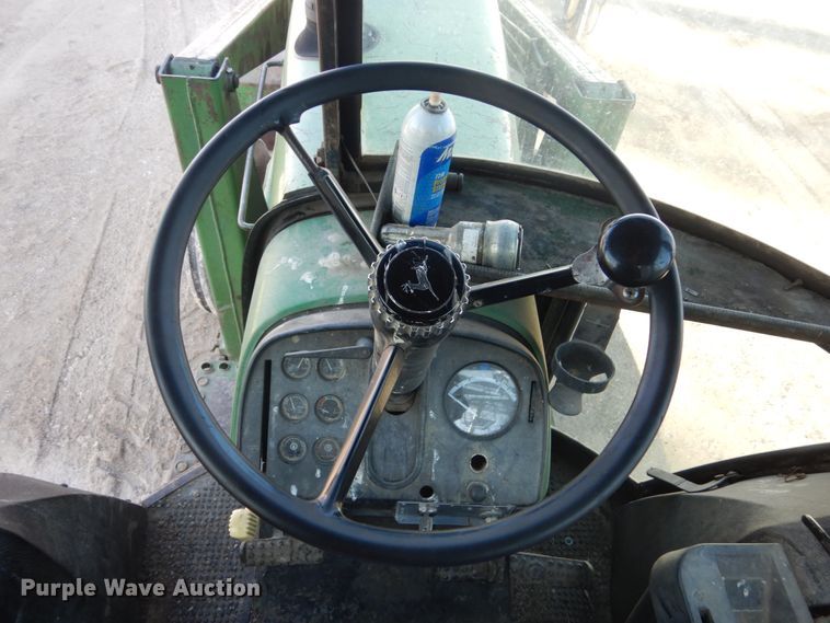 image for item HS9982 1975 John Deere 4630  tractor