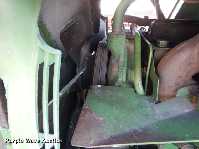 image for item HS9982 1975 John Deere 4630  tractor
