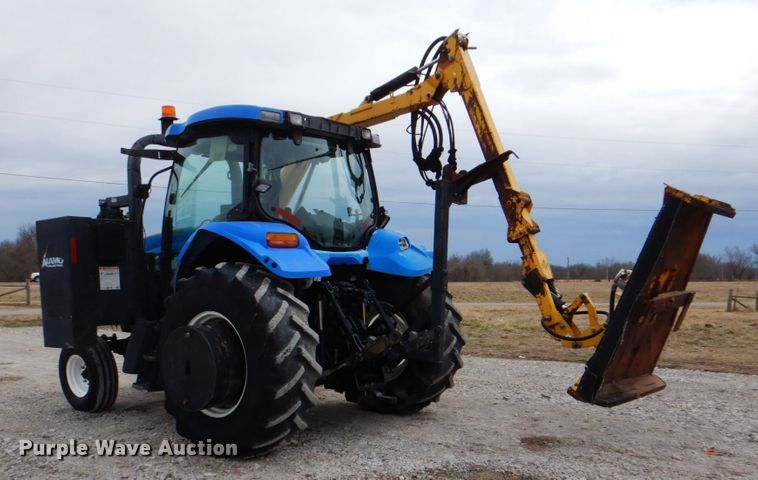 image for item HX9176 2004 New Holland TS115A  tractor