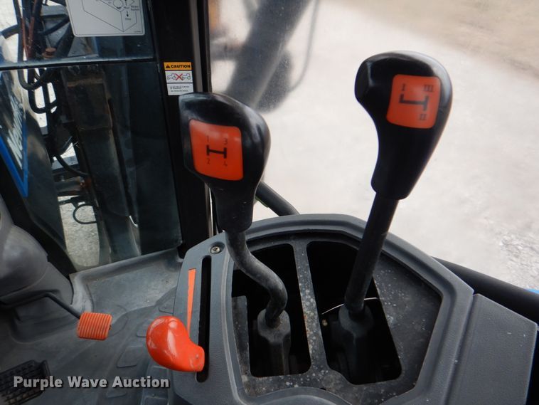 image for item HX9176 2004 New Holland TS115A  tractor