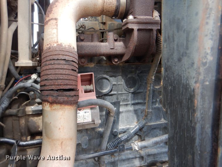 image for item HX9176 2004 New Holland TS115A  tractor