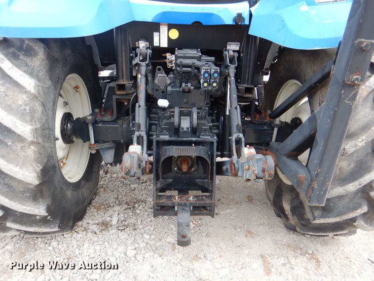 image for item HX9176 2004 New Holland TS115A  tractor