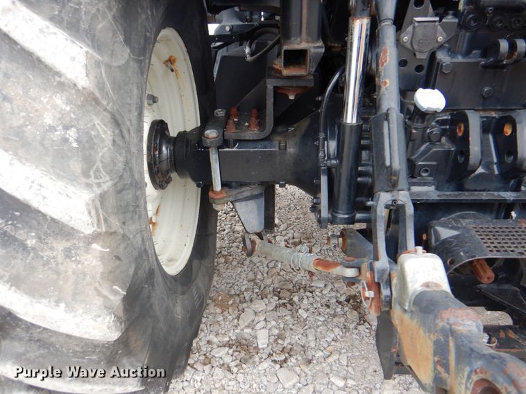 image for item HX9176 2004 New Holland TS115A  tractor