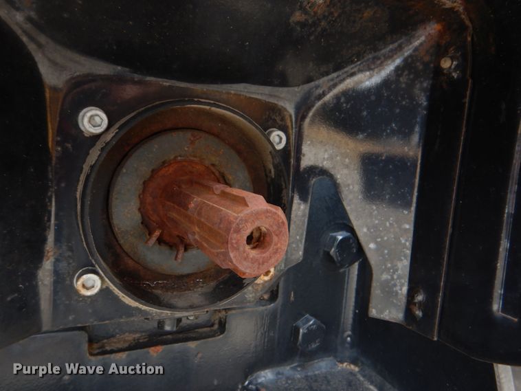 image for item HX9176 2004 New Holland TS115A  tractor