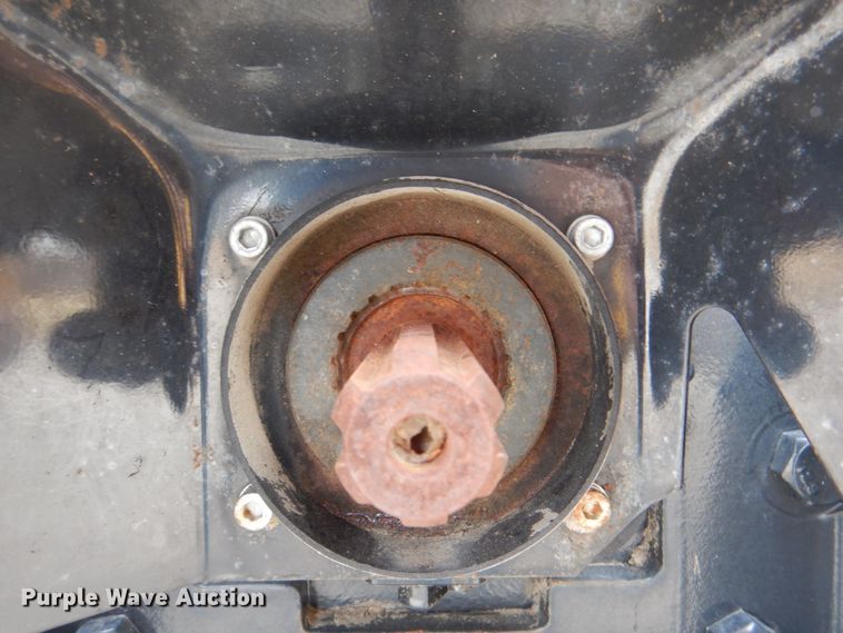 image for item HX9176 2004 New Holland TS115A  tractor